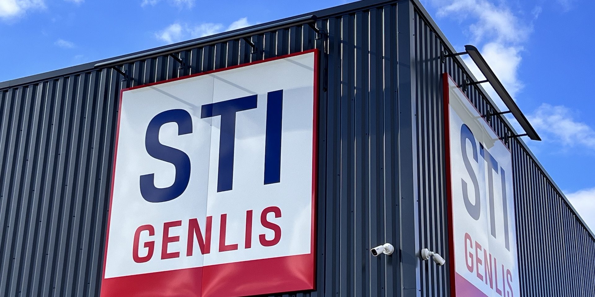 STI-GENLIS_BATIMENT_LOGO STI-GENLIS NOUVEAUX LOCAUX