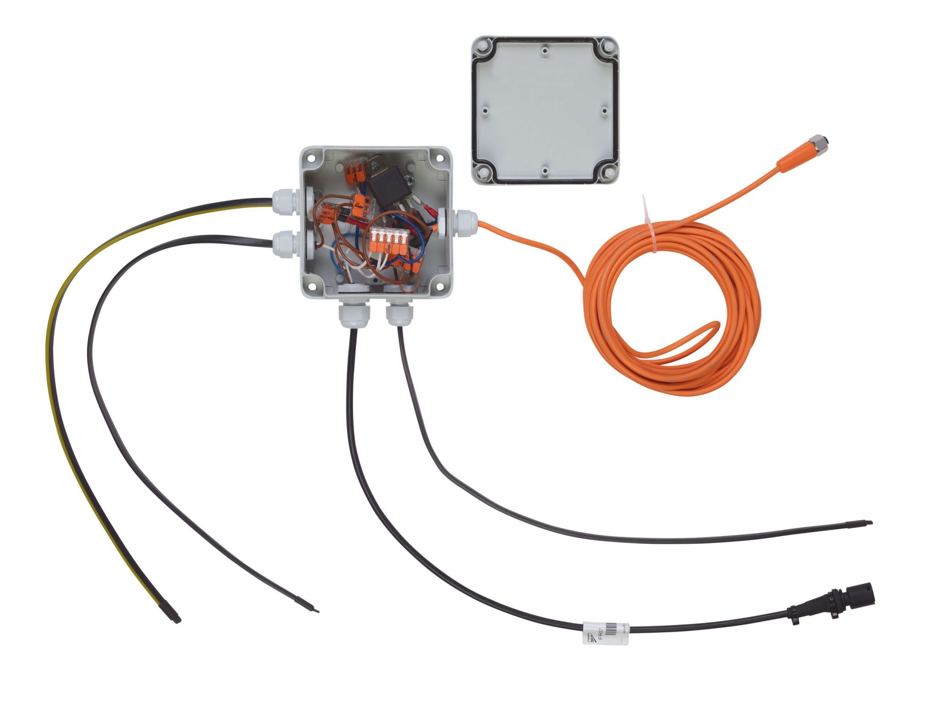 Electrical box for heavy-duty applications Electrical box for heavy-duty applications