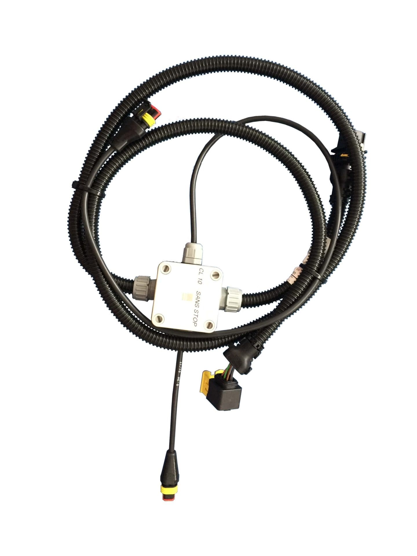 Electrical wiring harnesses for heavy-duty vehicles Electrical wiring harnesses for heavy-duty vehicles
