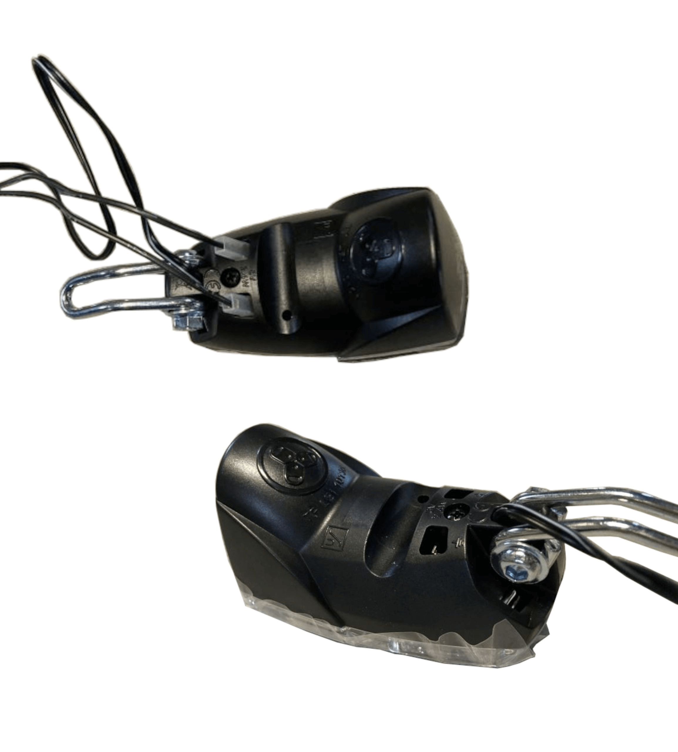 Electrical wiring harnesses for two-wheeled vehicles Electrical wiring harnesses for two-wheeled vehicles